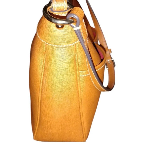 Dooney & Bourke Elegant Tan Leather Shoulder Bag with Adjustable Strap - Picture 10 of 11